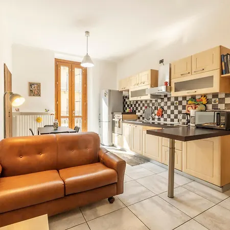 Appartamento Amatan Cairoli 32-apt 2 Camere-centro Torino-terrazzino -ac-