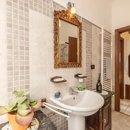 Amatan Cairoli 32-apt 2 Camere-centro Torino-terrazzino -ac-