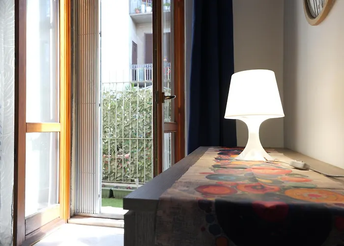 Apartment Amatan Cairoli 32-apt 2 Camere-centro Torino-terrazzino -ac-